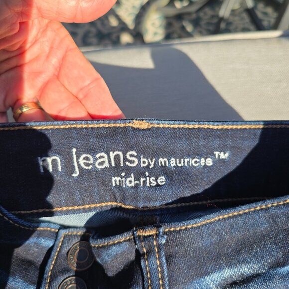 Maurices M Jeans mid-rise, Like new, size M - Picture 2 of 6